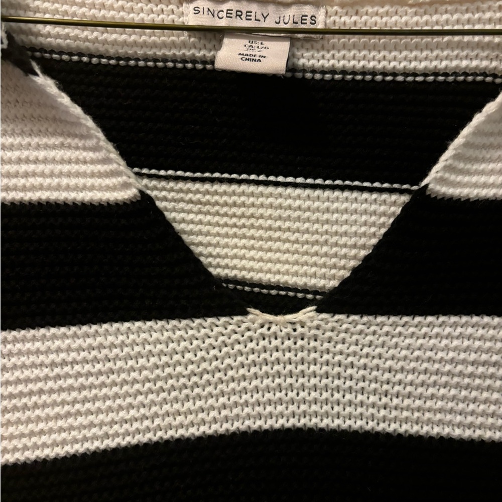 Sincerely Jules Bold Striped V-Neck Sweater - Picture 2 of 5